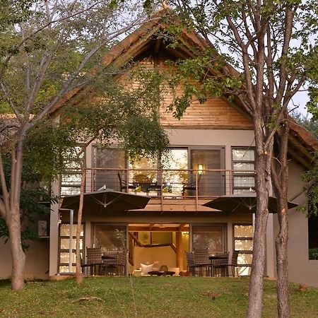Victoria Falls Safari Suites Zewnętrze zdjęcie